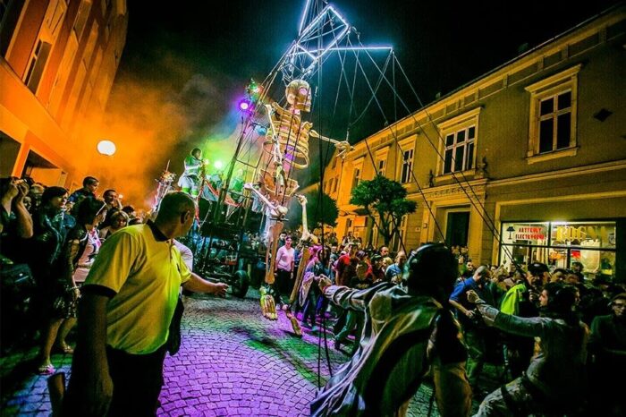 LA DANZA DE LA MUERTE - Imagen 2