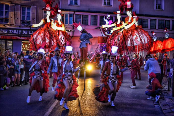 REVUE DE RUE - Imagen 4
