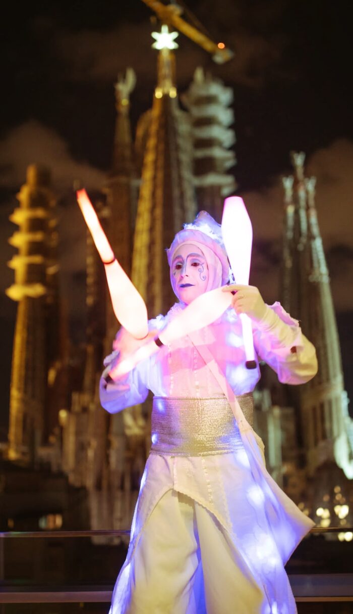 MOONLIGHT JUGGLERS - Imagen 6