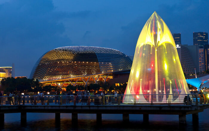 DIAMOND IN THE SKY - Imagen 2