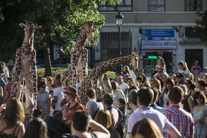 GIRAFFES - Imagen 5