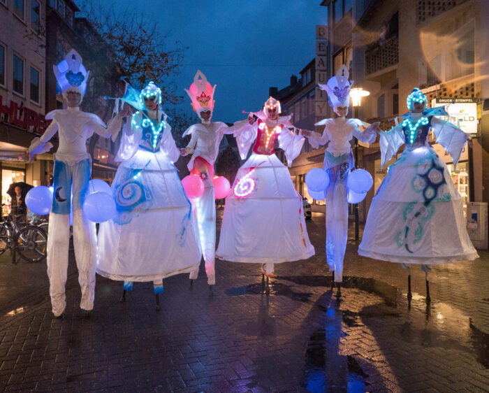 MÁGICOS BRILLANTES - Imagen 2